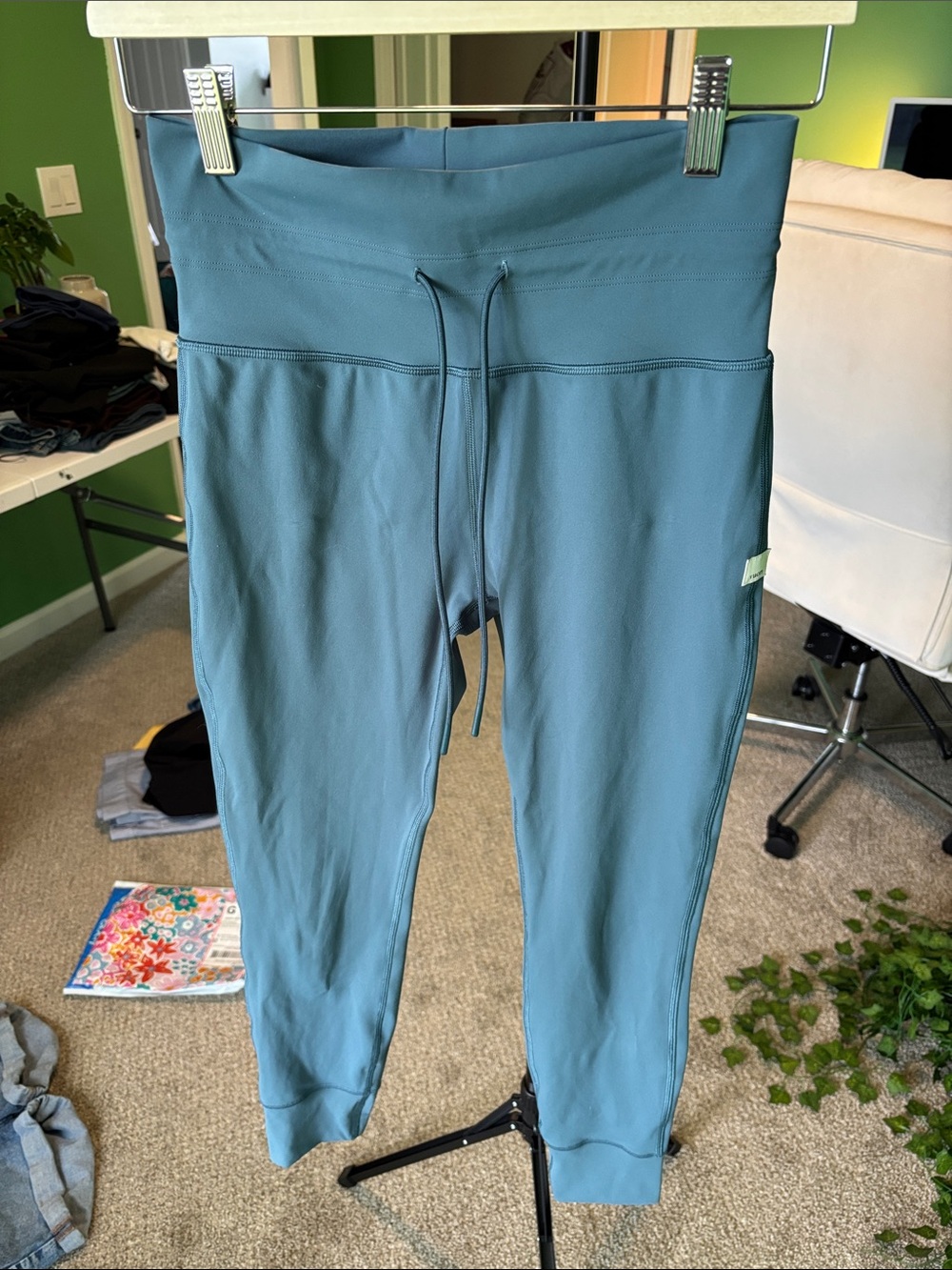 Vuori Women’s Performance Leggings